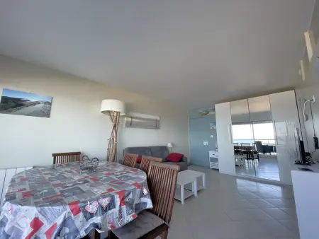 Appartement T2 proche centre avec terrasse et parking sous-terrain - Photo 3