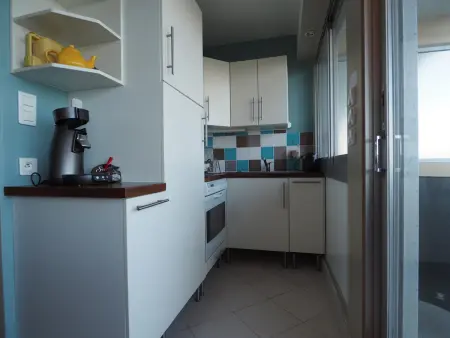 Appartement T2 proche centre avec terrasse et parking sous-terrain - Photo 5