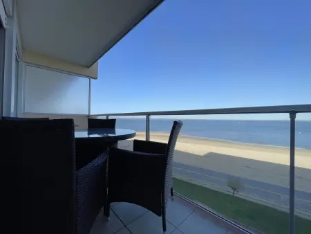 Appartement T2 proche centre avec terrasse et parking sous-terrain - Photo 11