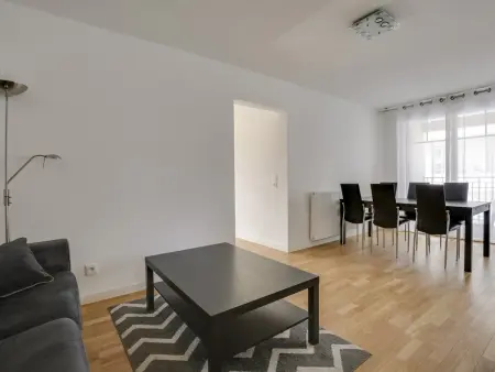 Appartement de standing 8 pers, hyper centre Arcachon, balcon, parking privé, proche plages et gare - Photo 1