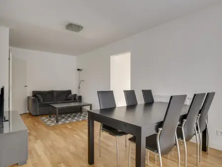 Appartement de standing 8 pers, hyper centre Arcachon, balcon, parking privé, proche plages et gare - Photo 2
