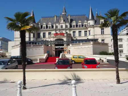 Appartement de standing 8 pers, hyper centre Arcachon, balcon, parking privé, proche plages et gare - Photo 13