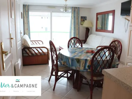 Appartement cosy près de la plage avec balcon, parking et animaux admis - Photo 8