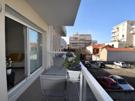 Arcachon : T2 moderne à 2 pas de la plage avec balcon, WiFi, parking et TV cinéma - Photo 7