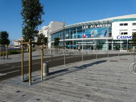 T3 face plage avec balcon et parking, aux Sables-d'Olonne - Photo 13