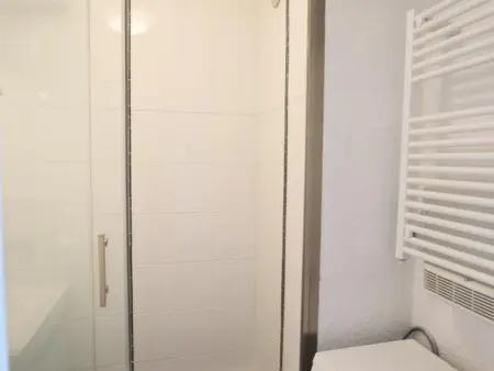 Appartement cosy avec loggia vue mer, animaux admis - Photo 8