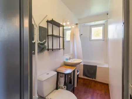 Duplex spacieux près de Granville avec parking et wifi - Photo 7