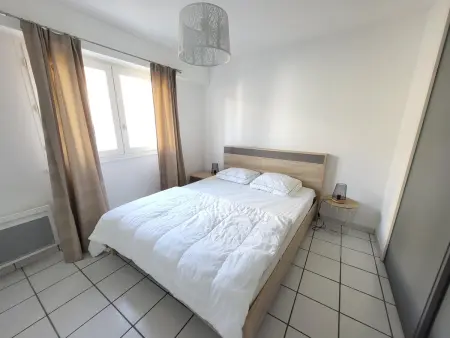 T2 Rénové avec Terrasse à 200m de la Plage, Proche Commerces - Les Sables-d'Olonne - Photo 1