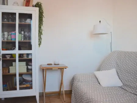 Appartement cozy avec terrasse, Wi-Fi et parking à Évian-les-Bains - Photo 7