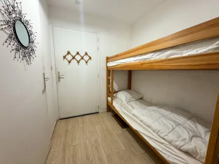 Appartement cosy à Bernex, proche des pistes et sentiers, avec terrasse ensoleillée et wifi. - Photo 5