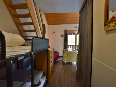 Charmant Duplex avec Balcon et Parking à Bernex, Proche Remontées Mécaniques - Photo 3