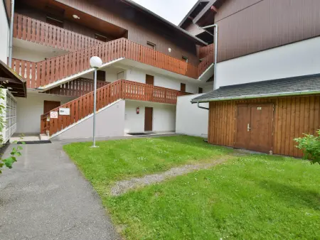Charmant Duplex avec Balcon et Parking à Bernex, Proche Remontées Mécaniques - Photo 8