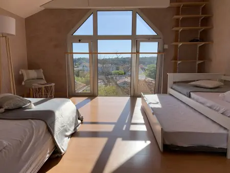 Magnifique T2 Duplex à Arcachon avec Terrasse, WiFi, à 100m de la Plage - Photo 2