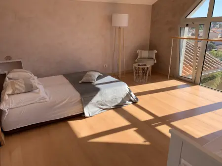Magnifique T2 Duplex à Arcachon avec Terrasse, WiFi, à 100m de la Plage - Photo 9