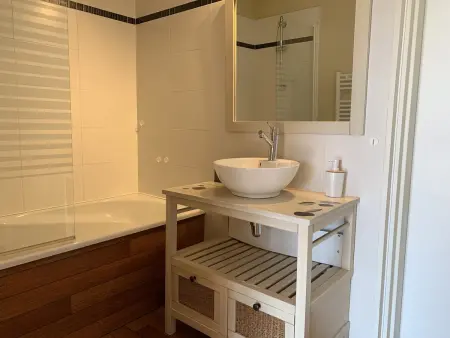 Magnifique T2 Duplex à Arcachon avec Terrasse, WiFi, à 100m de la Plage - Photo 13