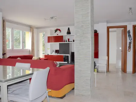 Grand appartement à Evian avec wifi et parking, Appartement 4 personnes à Évian les Bains - Photo 4
