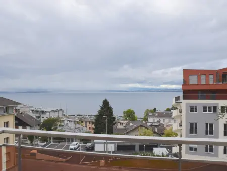 Grand appartement à Evian avec wifi et parking, Appartement 4 personnes à Évian les Bains - Photo 9