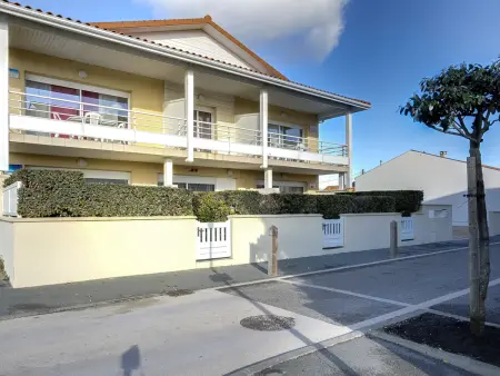 Bel appartement T3 à 50m de la plage, balcon, parking, pour 4 - Photo 7