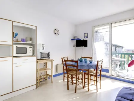 Studio Cabine à Biscarrosse Plage - 300m de la Mer, Balcon Sud, Parking Privé - Photo 1