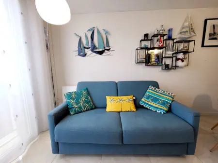 Appartement Moderne au Centre-Ville, 150m Plage, WiFi, Confort Idéal pour Familles - Photo 4