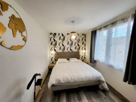 Appartement Moderne au Centre-Ville, 150m Plage, WiFi, Confort Idéal pour Familles - Photo 9