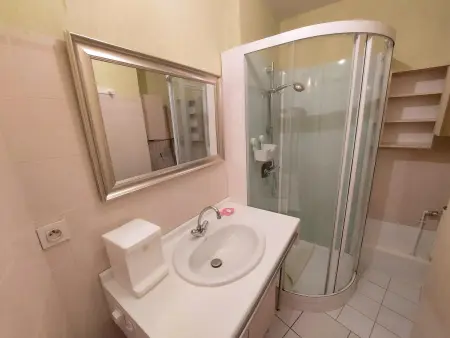 Appartement Cozy, 4 Pers, Centre-Ville, Proche Plage et Commerces - Photo 5