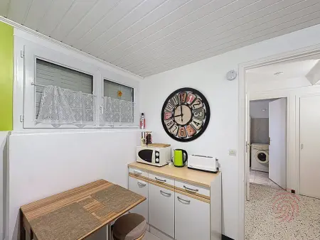Appartement F2 avec Wifi, ascenseur près des Thermes - Photo 8