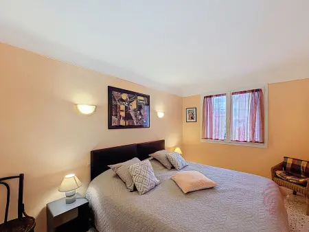 Appartement F2 avec Wifi, ascenseur près des Thermes - Photo 14