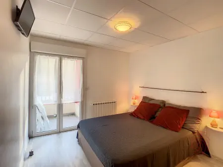 Appartement F2 tout équipé avec balcons, ascenseur et Wi-Fi, proche des thermes de Lamalou - Photo 4