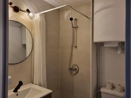 Appartement T2 - 3 pers - à 400m de la plage, centre station, avec loggia - Biscarrosse Plage - Photo 6