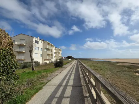 Appartement lumineux accès plage, 5 pers max, tennis, parking - Photo 16