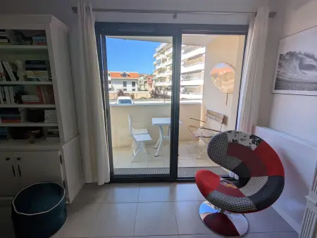 Arcachon centre ville - Charmant T2 avec balcon, parking sécurisé, proche gare, commerces et plage - Photo 8