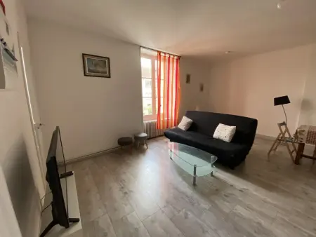 Appartement 57m² avec WIFI à 200m des Thermes – 4 pers. – Parking gratuit – La Roche-Posay - Photo 11