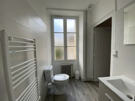 Appartement 57m² avec WIFI à 200m des Thermes – 4 pers. – Parking gratuit – La Roche-Posay - Photo 15