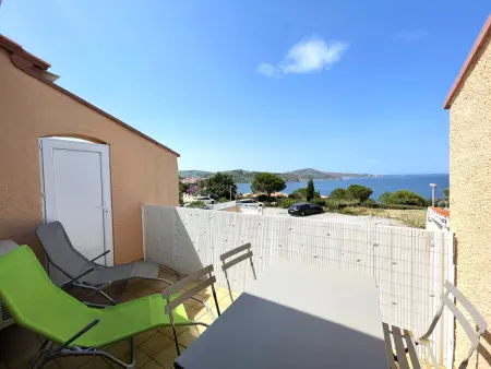 BANYULS-SUR-MER, T2 climatisé, terrasse, parking, proche crique - Photo 4