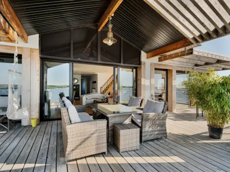 Arcachon - Aiguillon - T5 Charmant avec Terrasse, Parking Sécurisé et WiFi - Photo 2