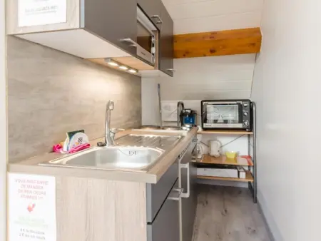 Studio cosy avec prestation tout inclus, Appartement 2 personnes à Villenauxe la Grande - Photo 3