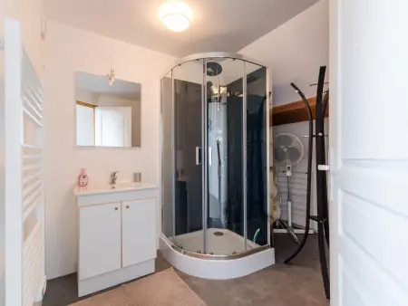 Studio cosy avec prestation tout inclus, Appartement 2 personnes à Villenauxe la Grande - Photo 4