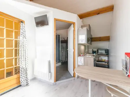 Studio cosy avec prestation tout inclus, Appartement 2 personnes à Villenauxe la Grande - Photo 5