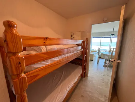 Appartement T2 avec balcon et vue mer, 1er étage, ascenseur, TV, cuisine équipée - Photo 16