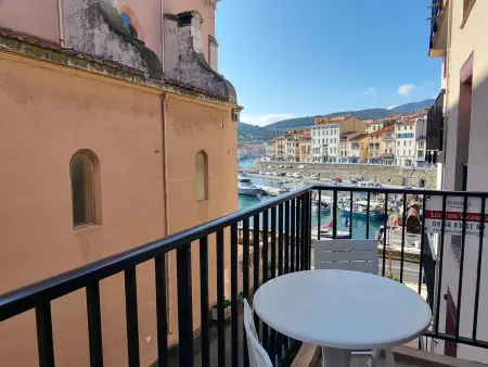 Appartement F3 à Port-Vendres, vue port, parking inclus et WIFI - Photo 2