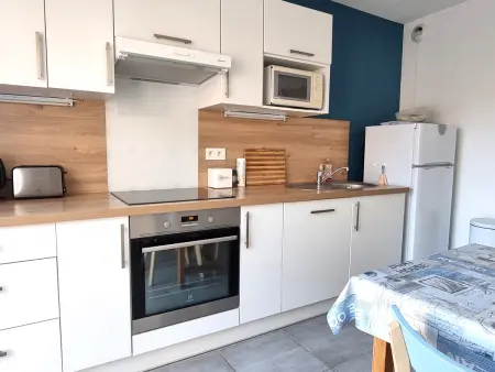 Appartement F3 à Port-Vendres, vue port, parking inclus et WIFI - Photo 9