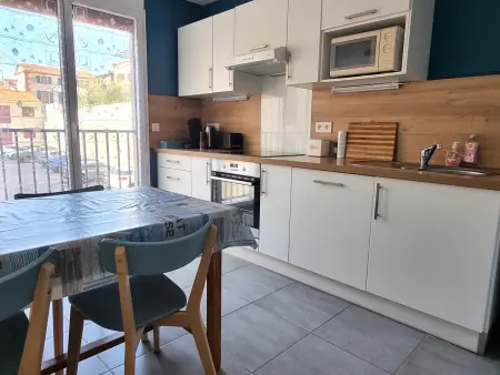 Appartement F3 à Port-Vendres, vue port, parking inclus et WIFI - Photo 10