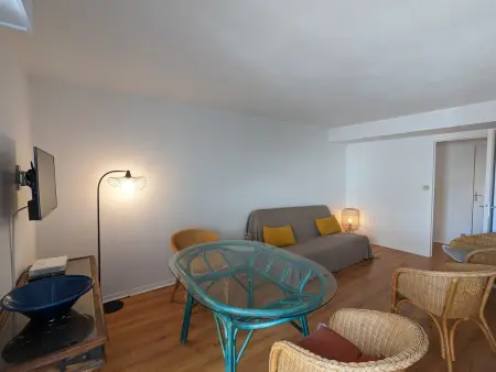 Arcachon Centre: Beau T2 53m² avec Terrasse, Parking, Ascenseur, Proche Plage et Commerces - Photo 3
