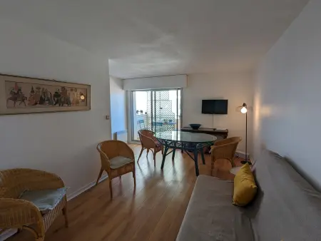 Arcachon Centre: Beau T2 53m² avec Terrasse, Parking, Ascenseur, Proche Plage et Commerces - Photo 4