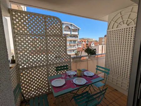 Arcachon Centre: Beau T2 53m² avec Terrasse, Parking, Ascenseur, Proche Plage et Commerces - Photo 12