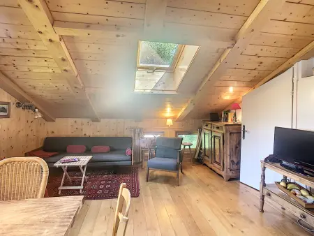 Appartement cosy avec mezzanine, au pied des pistes à Combloux, parking inclus - Photo 4