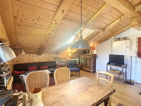 Appartement cosy avec mezzanine, au pied des pistes à Combloux, parking inclus - Photo 5