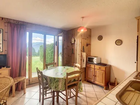 Charmant 2 pièces cabine avec jardin, près de Combloux - Photo 1