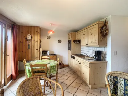 Charmant 2 pièces cabine avec jardin, près de Combloux - Photo 12